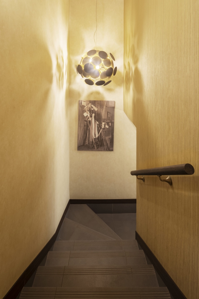 Schody w przestrzeni kina